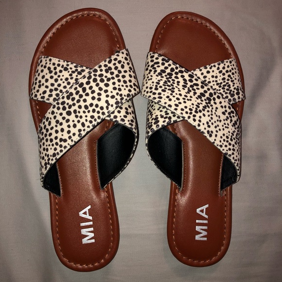 Mia Shoes - MIA Sandals - Black&White Animal Print Slides